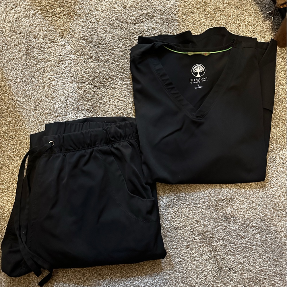 Healing hands scrubs